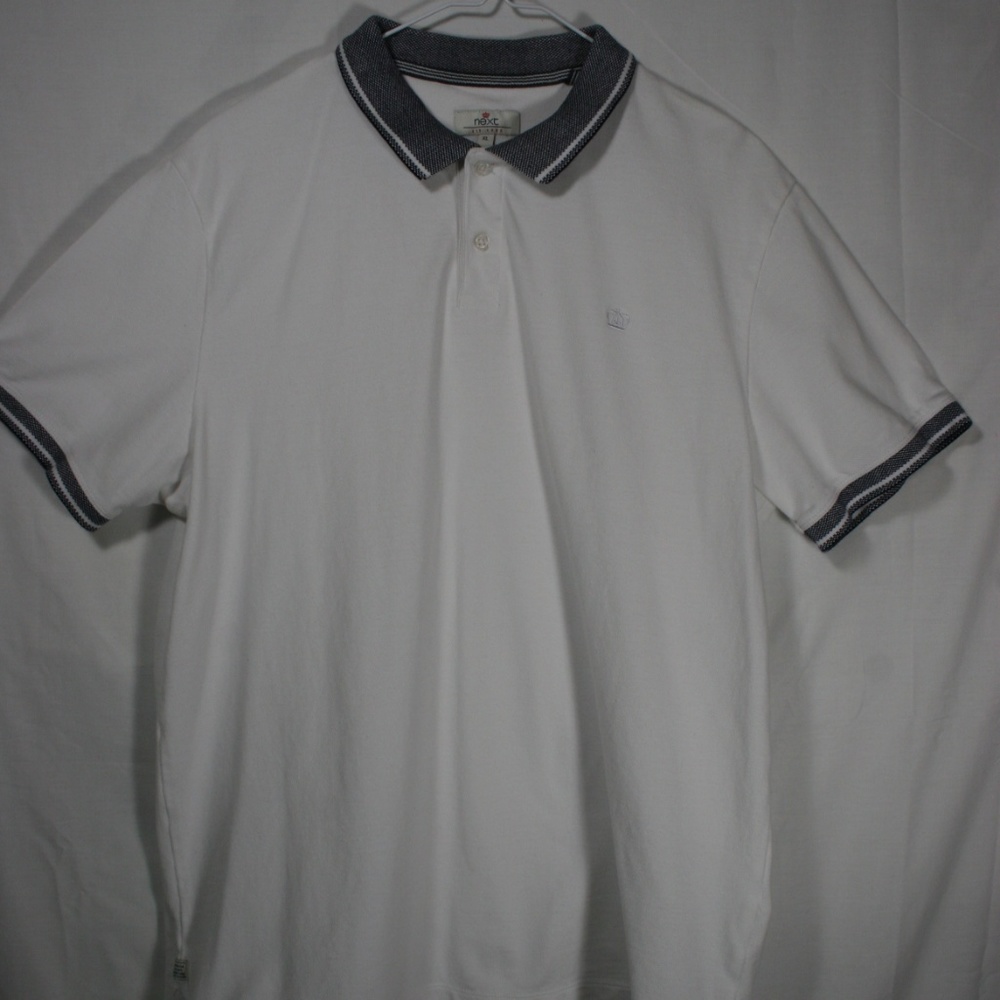 Next Polo - Picture 2 of 5